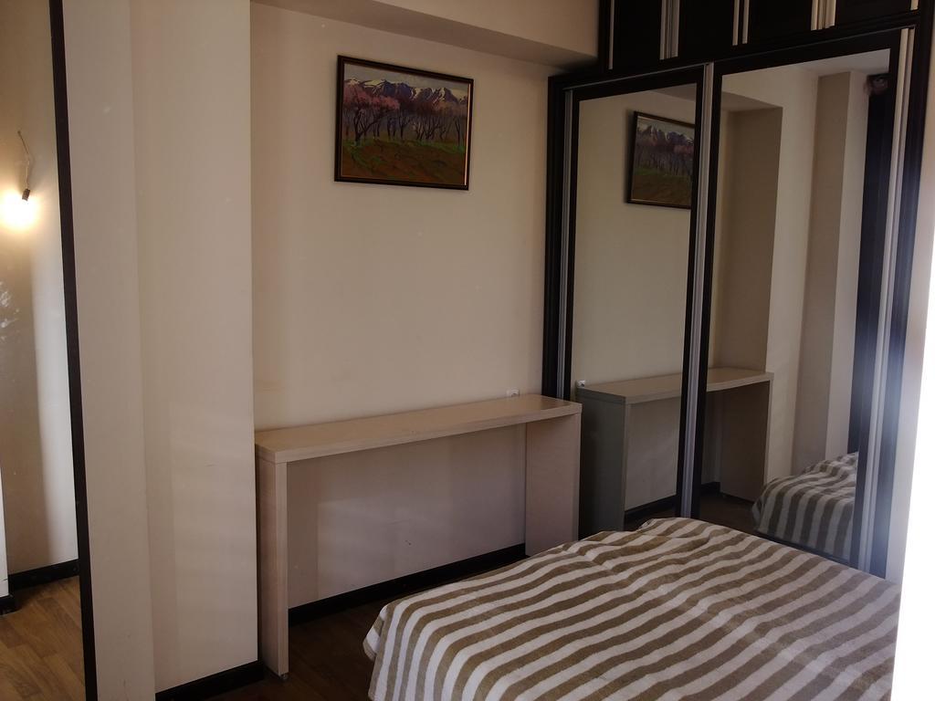 Yerevan Center Apartment 5A Esterno foto